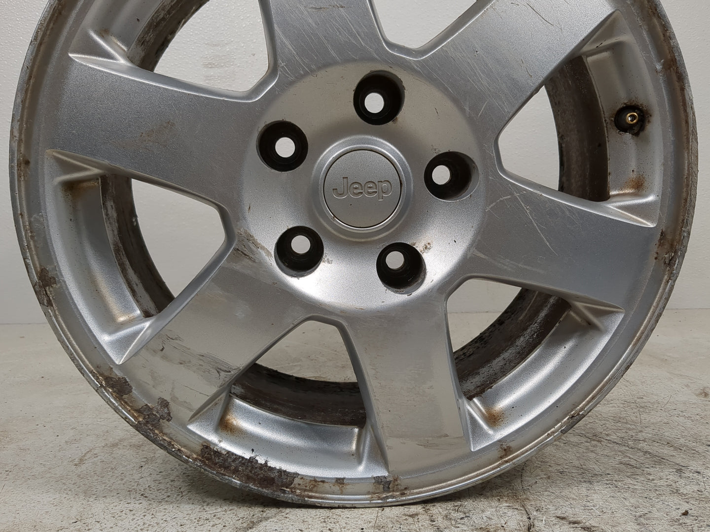 2008 Jeep Grand Cherokee Oem Wheel Rim - Oemusedautoparts1.com