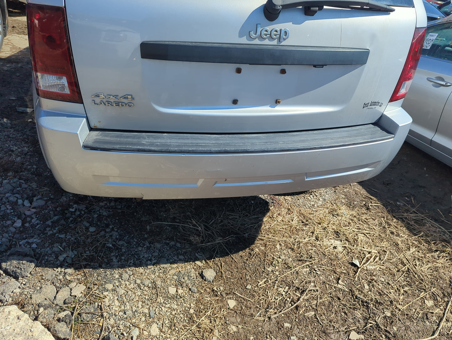 2005-2010 Jeep Grand Cherokee Rear Bumper Assembly Oem - Oemusedautoparts1.com
