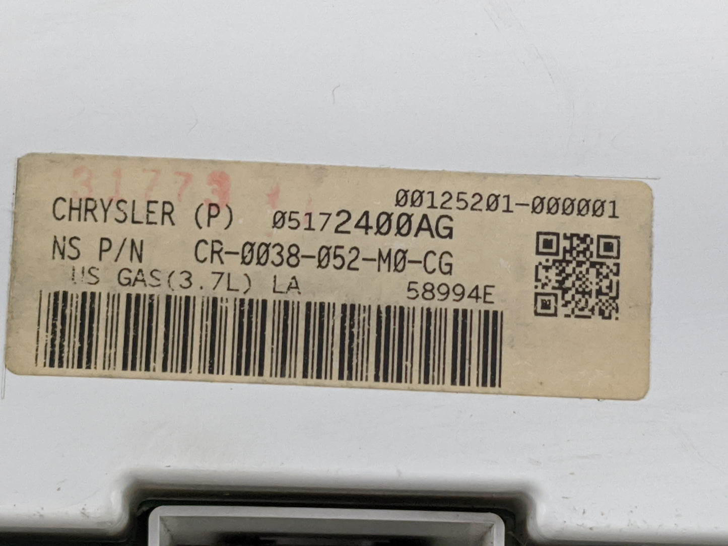 2008 Jeep Grand Cherokee Instrument Cluster Speedometer Gauges P/N:05172400AG CR-0038-052-M0-CG Miles: Fits OEM Used Auto Pa