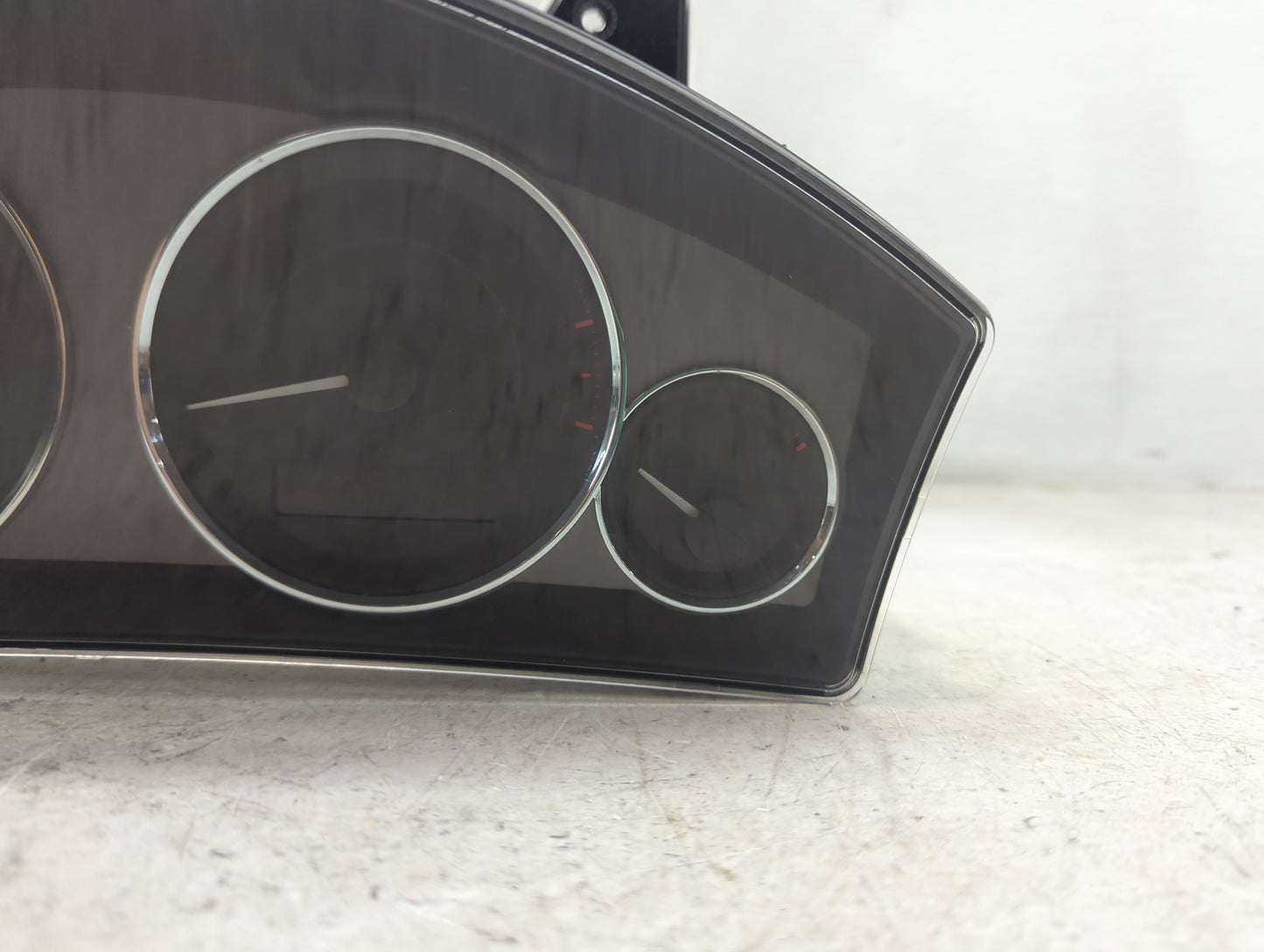 2008 Jeep Grand Cherokee Instrument Cluster Speedometer Gauges P/N:05172417AG CR-0038-001-M0-CG Miles:124K Fits OEM Used Aut