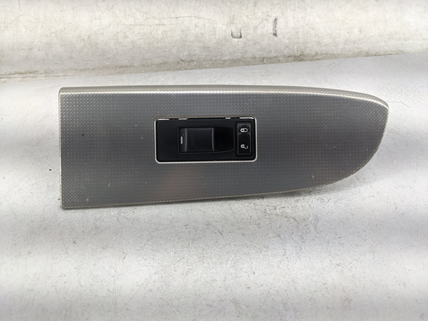 2008 Jeep Grand Cherokee Passenger Right Power Window Switch 04602786aa - Oemusedautoparts1.com