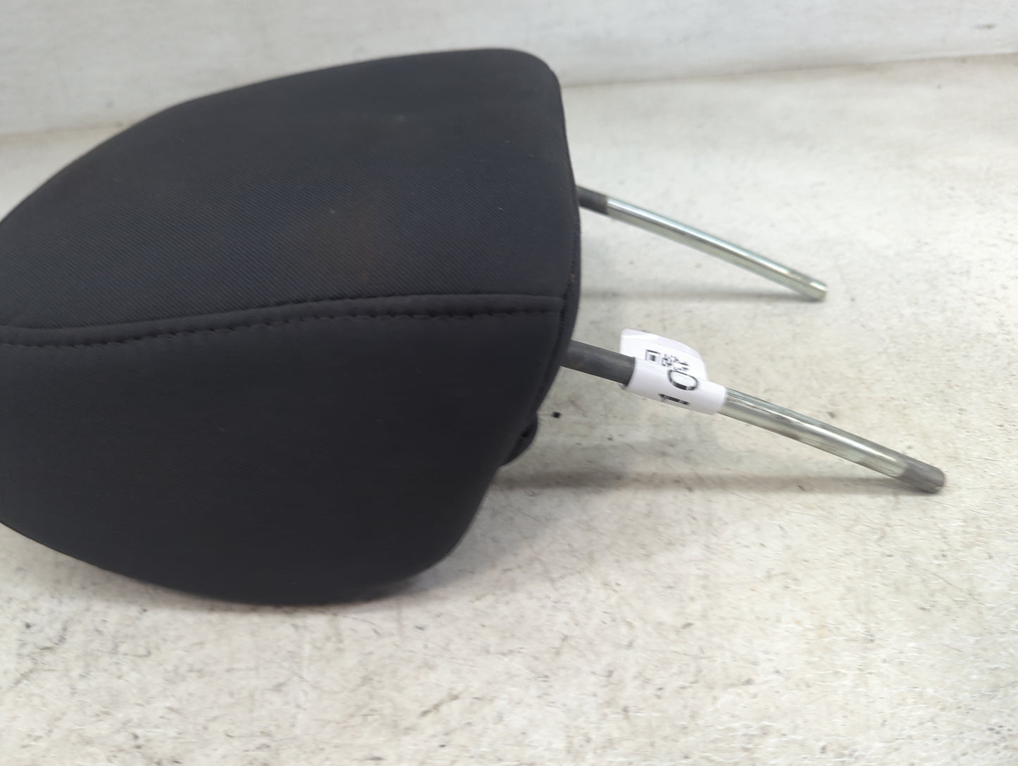 2005-2010 Jeep Grand Cherokee Headrest Head Rest Front Driver Seat Black - Oemusedautoparts1.com