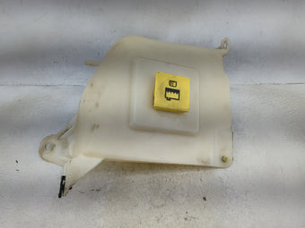 compare product 2008 Jeep Grand Cherokee Radiator Coolant Overflow Expansion Tank Bottle 1494318