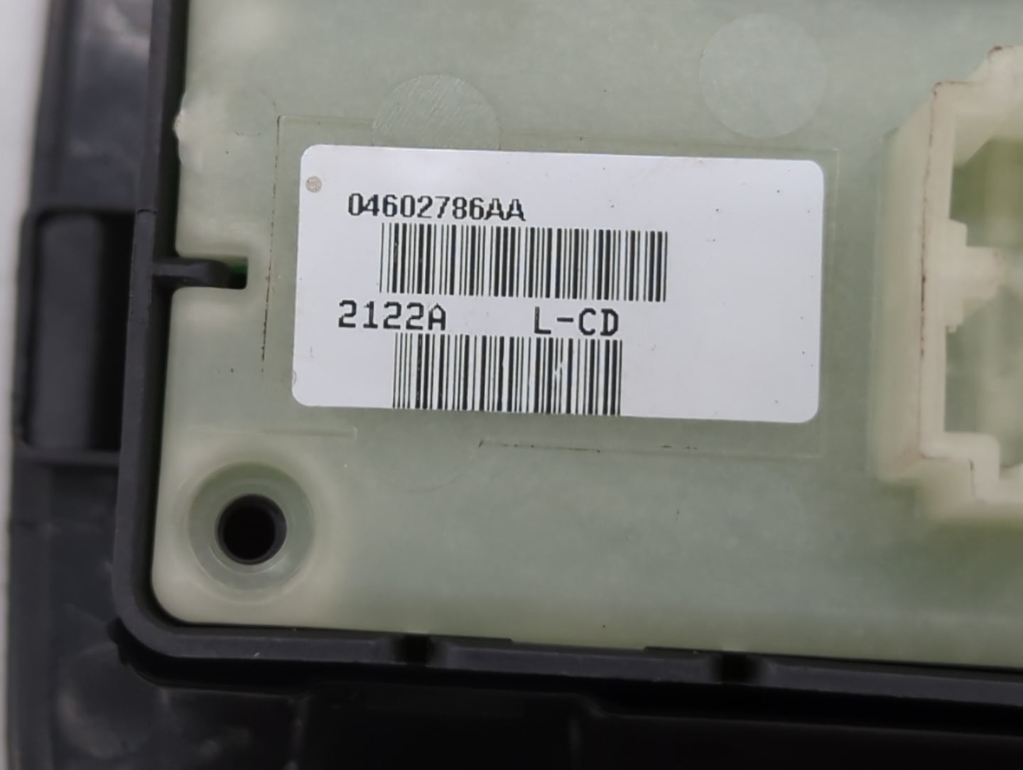 2006-2010 Jeep Grand Cherokee Passeneger Right Power Window Switch - Oemusedautoparts1.com