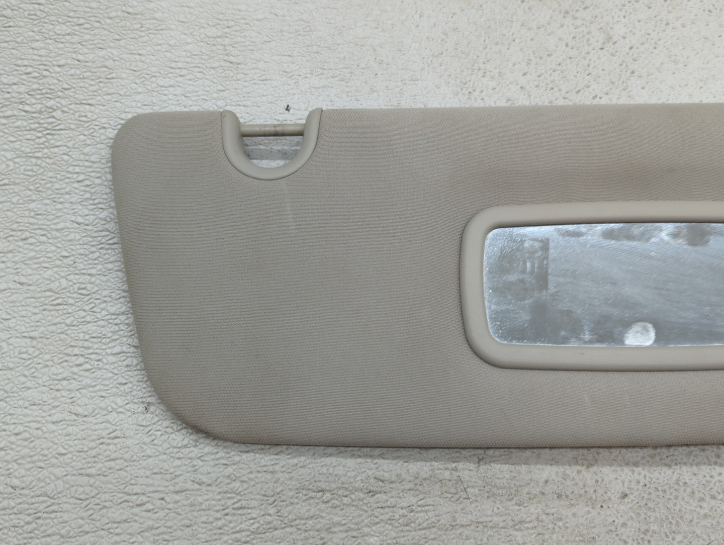 2005-2010 Jeep Grand Cherokee Sun Visor Shade Replacement Passenger Right Mirror Fits Fits 2005 2006 2007 2008 2009 2010 OEM