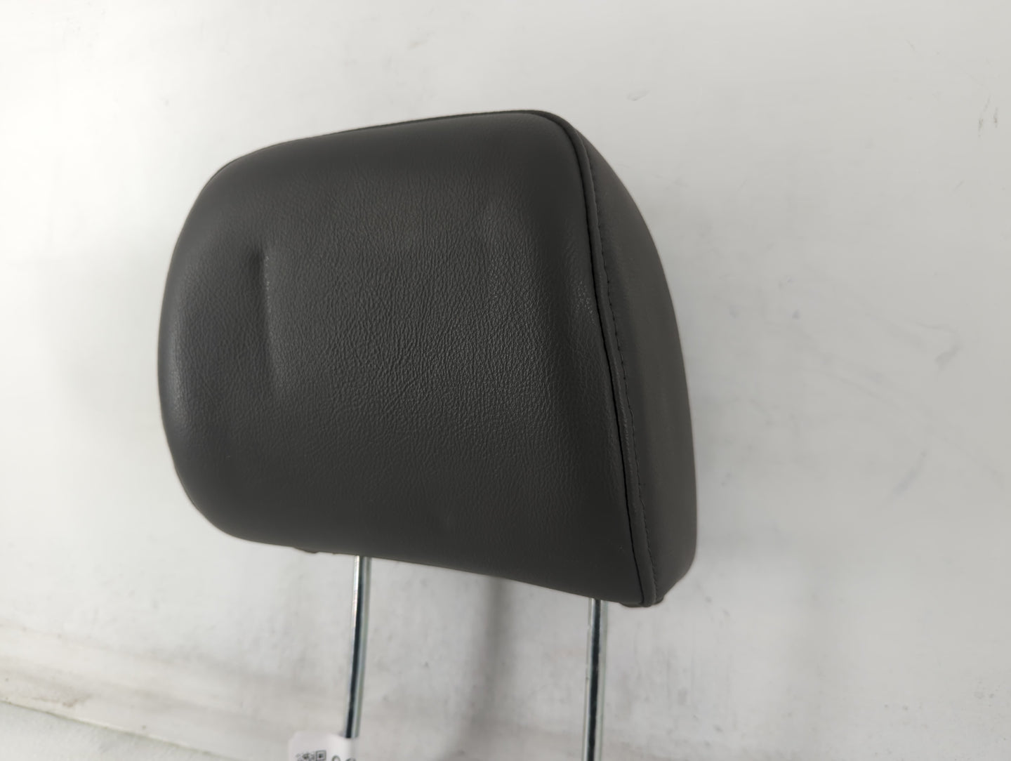 2005 Jeep Grand Cherokee Headrest Head Rest Front Driver Passenger Seat - Oemusedautoparts1.com