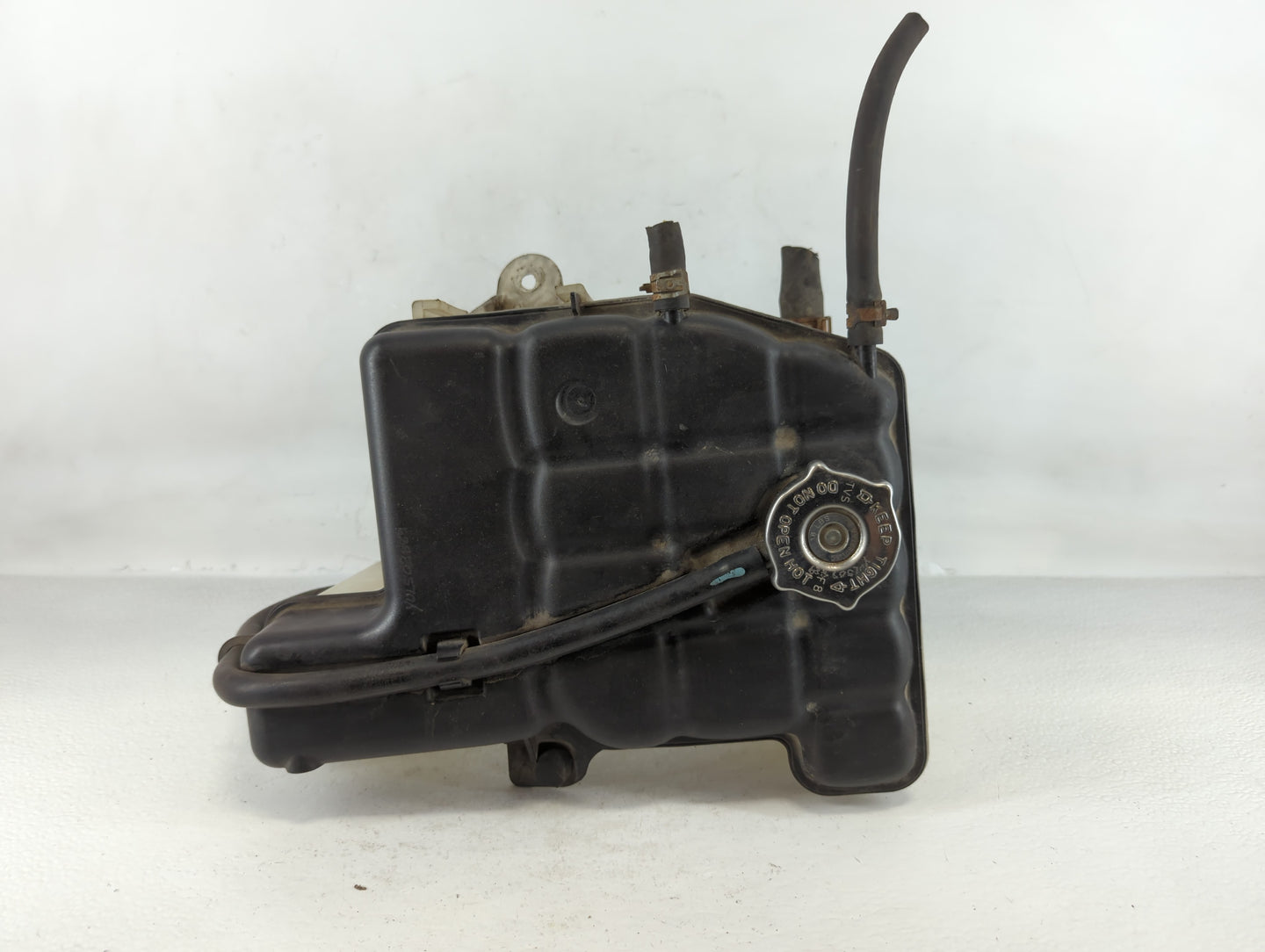 2007 Jeep Grand Cherokee Radiator Coolant Overflow Expansion Tank Bottle - Oemusedautoparts1.com