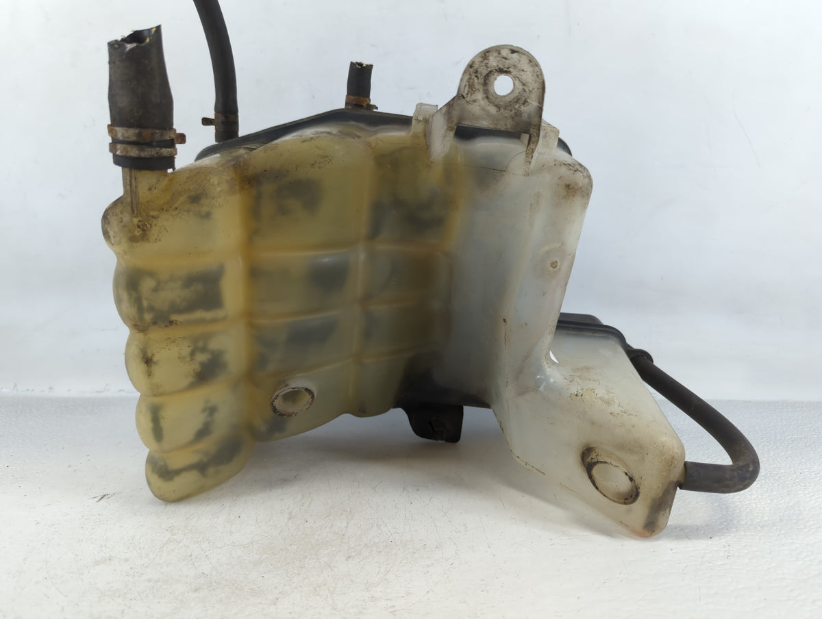 2007 Jeep Grand Cherokee Radiator Coolant Overflow Expansion Tank Bottle - Oemusedautoparts1.com