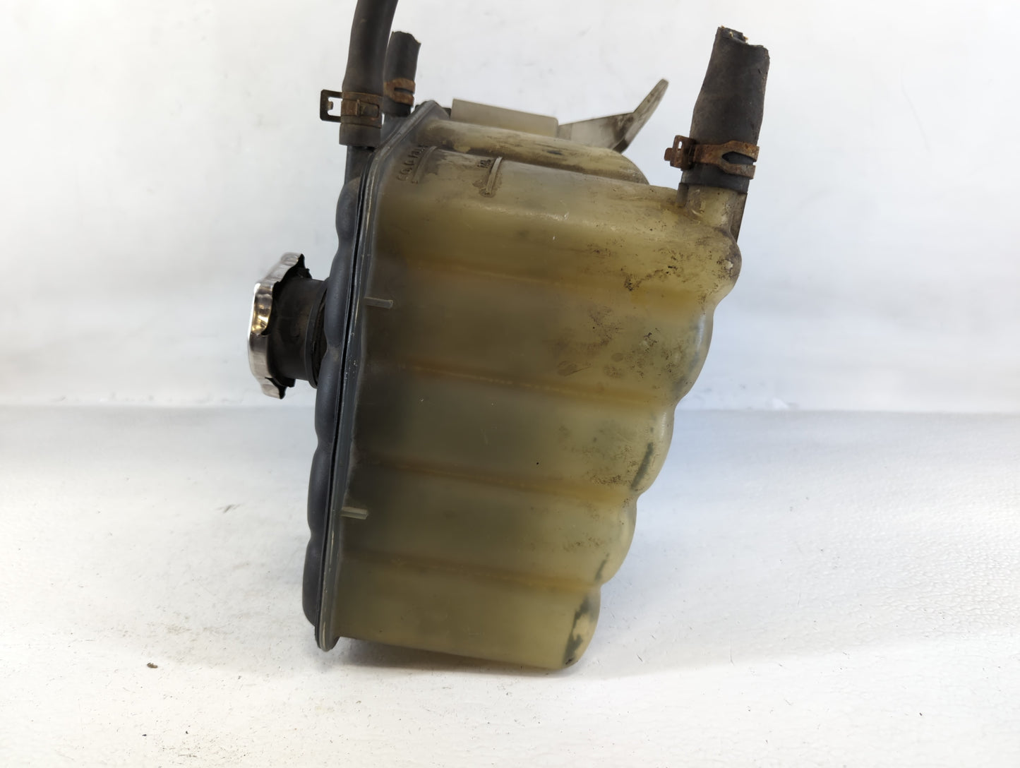 2007 Jeep Grand Cherokee Radiator Coolant Overflow Expansion Tank Bottle - Oemusedautoparts1.com