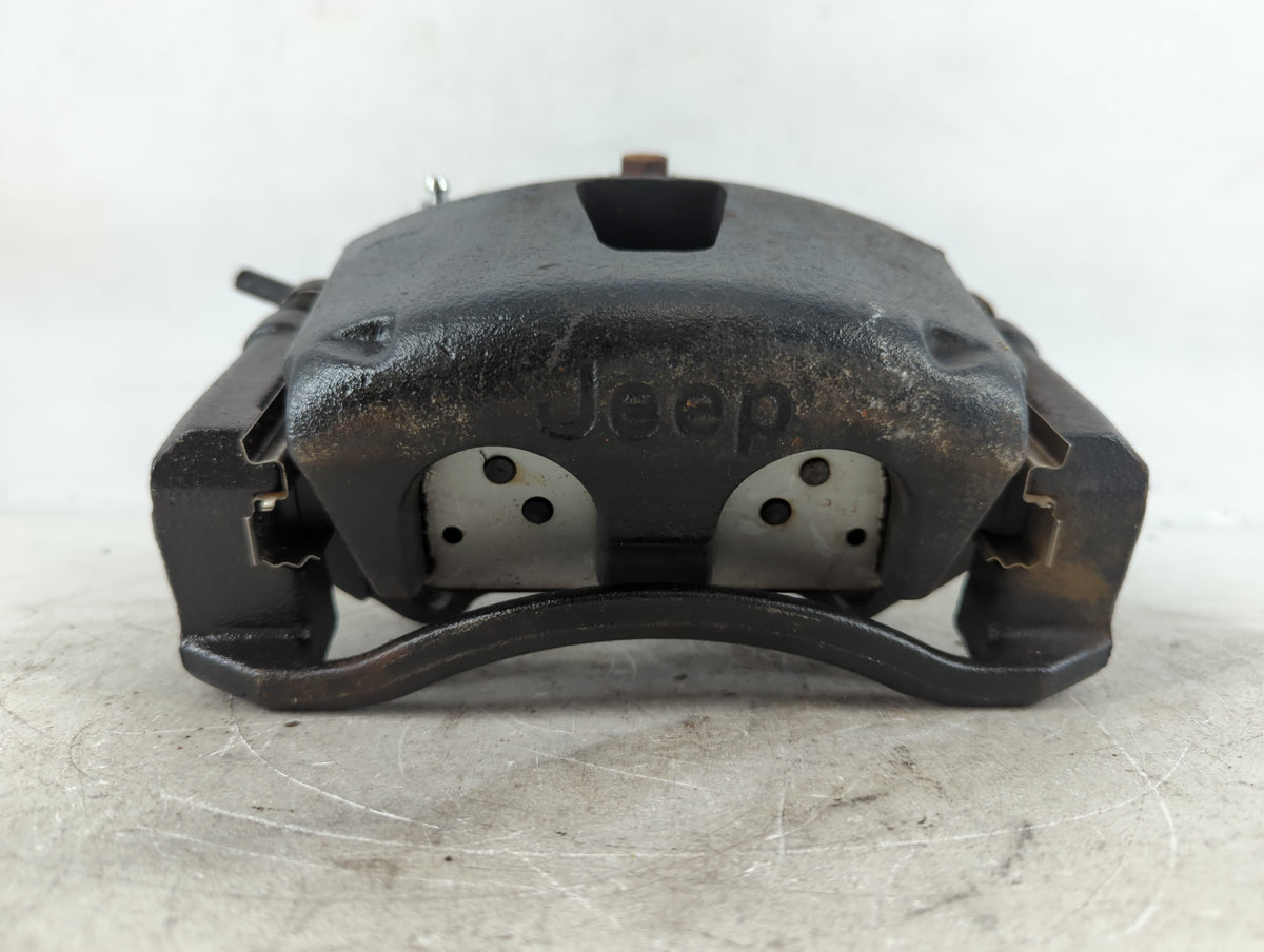 2010-2010 Jeep Grand Cherokee Front Passenger Right Brake Caliper - Oemusedautoparts1.com