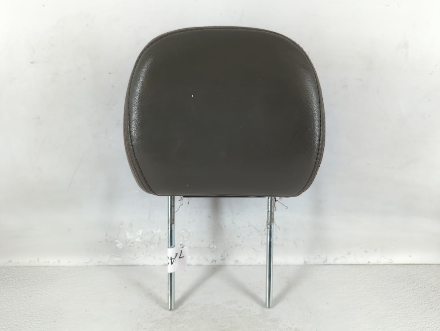 Jeep Grand Cherokee Headrest Head Rest Front Driver Passenger Seat - Oemusedautoparts1.com