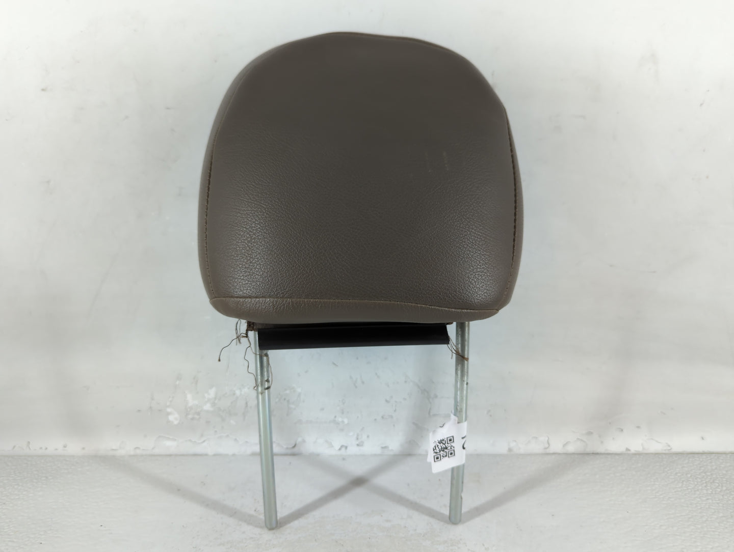 Jeep Grand Cherokee Headrest Head Rest Front Driver Passenger Seat - Oemusedautoparts1.com