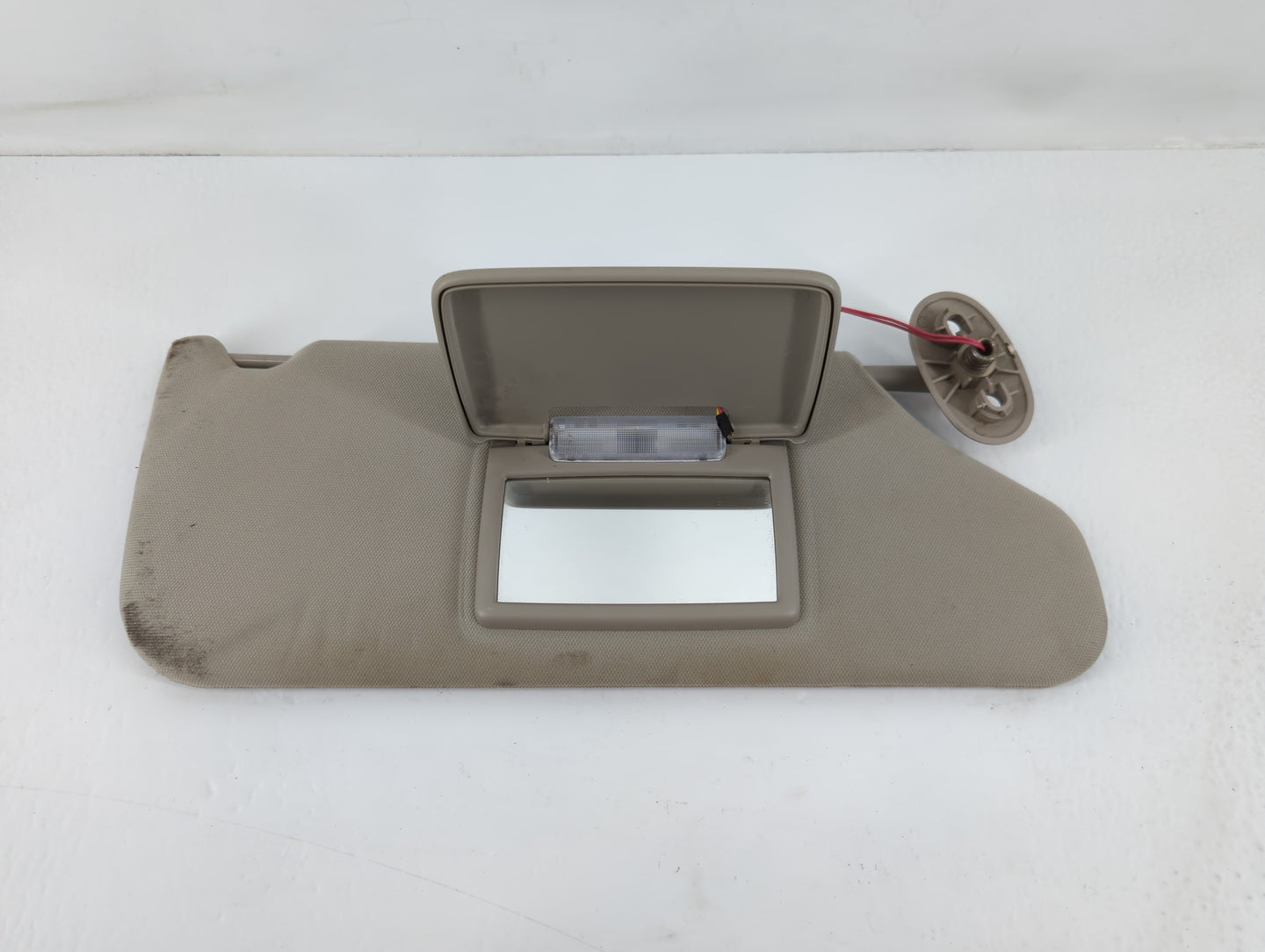 2005-2010 Jeep Grand Cherokee Sun Visor Shade Replacement Passenger Right Mirror Fits Fits 2005 2006 2007 2008 2009 2010 OEM