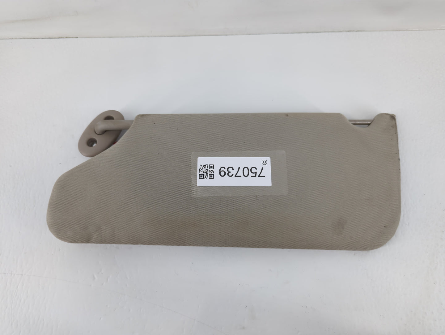 2005-2010 Jeep Grand Cherokee Sun Visor Shade Replacement Passenger Right Mirror Fits Fits 2005 2006 2007 2008 2009 2010 OEM