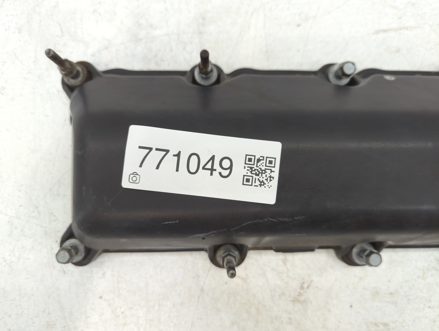 2008 Jeep Grand Cherokee Driver Left Cylinder Head Valve Cover P/N:53021937AB Fits OEM Used Auto Parts - Oemusedautoparts1.c