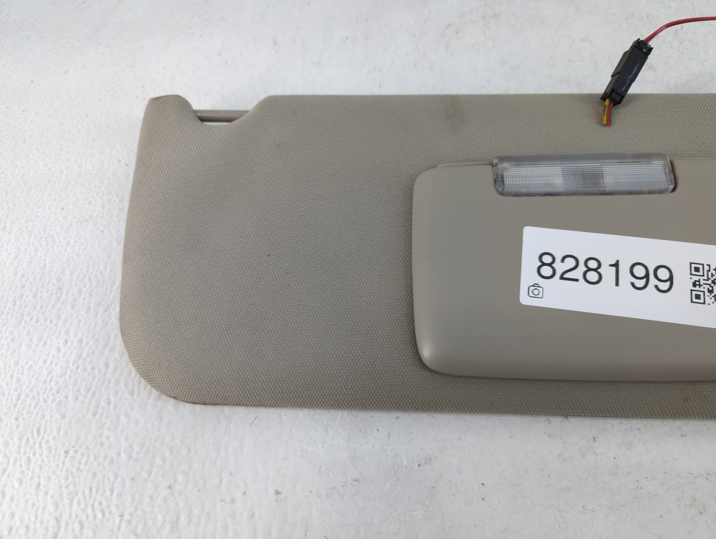 2005-2010 Jeep Grand Cherokee Sun Visor Shade Replacement Passenger Right Mirror Fits Fits 2005 2006 2007 2008 2009 2010 OEM