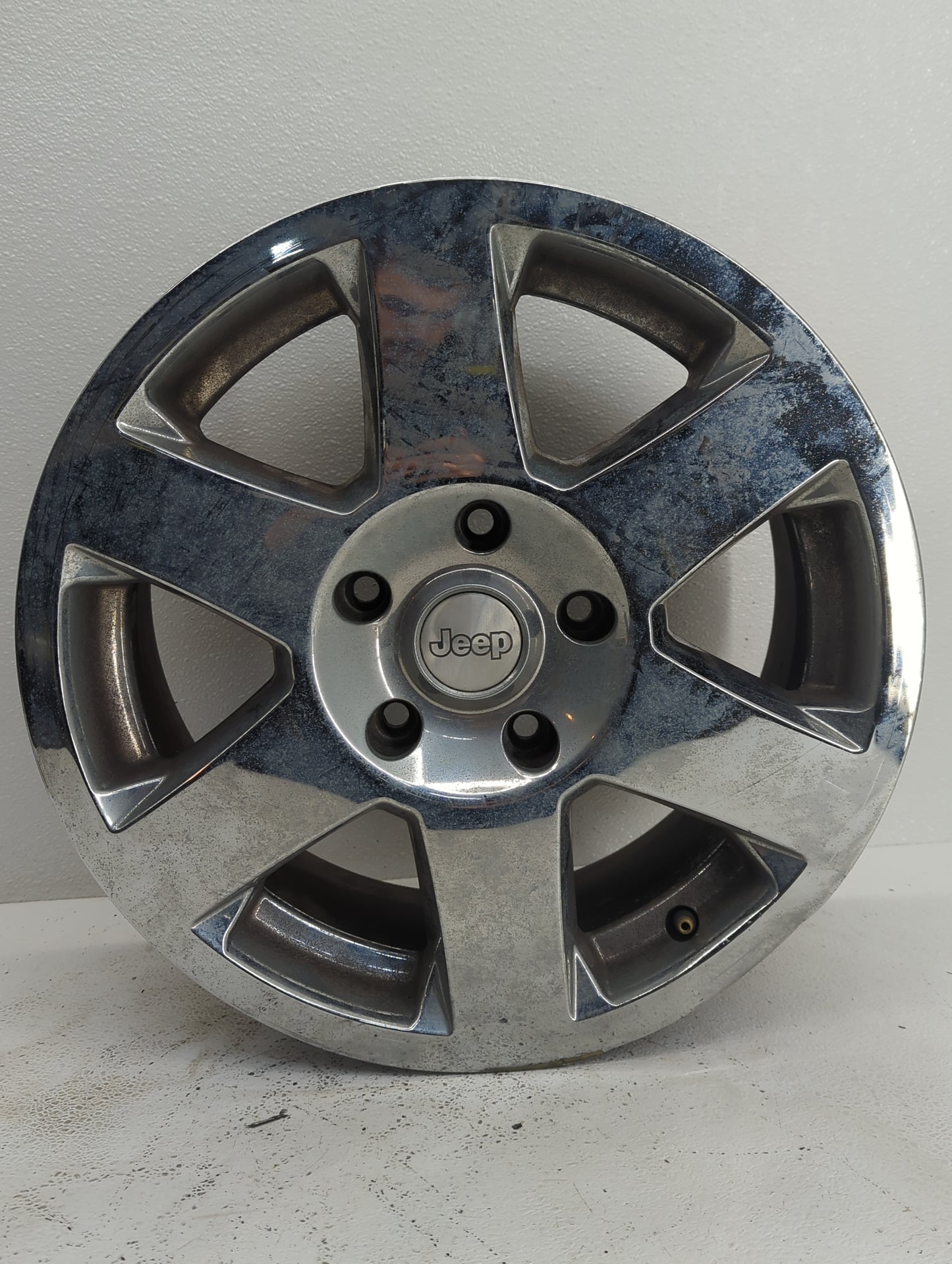 2008-2010 Jeep Grand Cherokee Oem Wheel Rim - Oemusedautoparts1.com