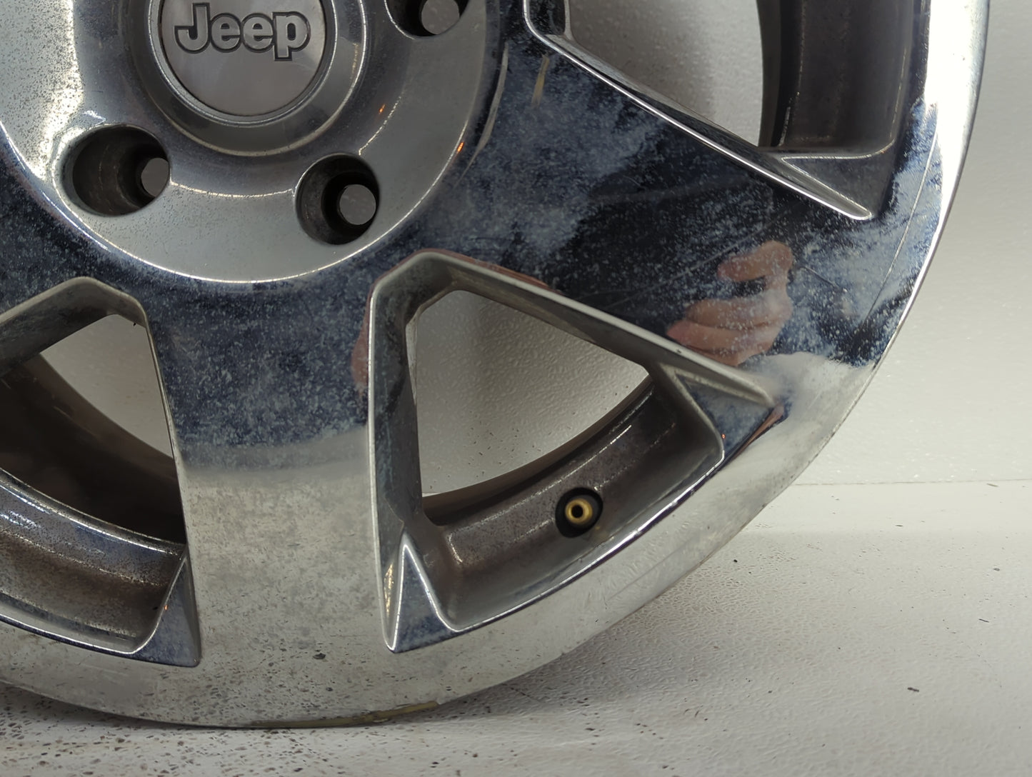 2008-2010 Jeep Grand Cherokee Oem Wheel Rim - Oemusedautoparts1.com