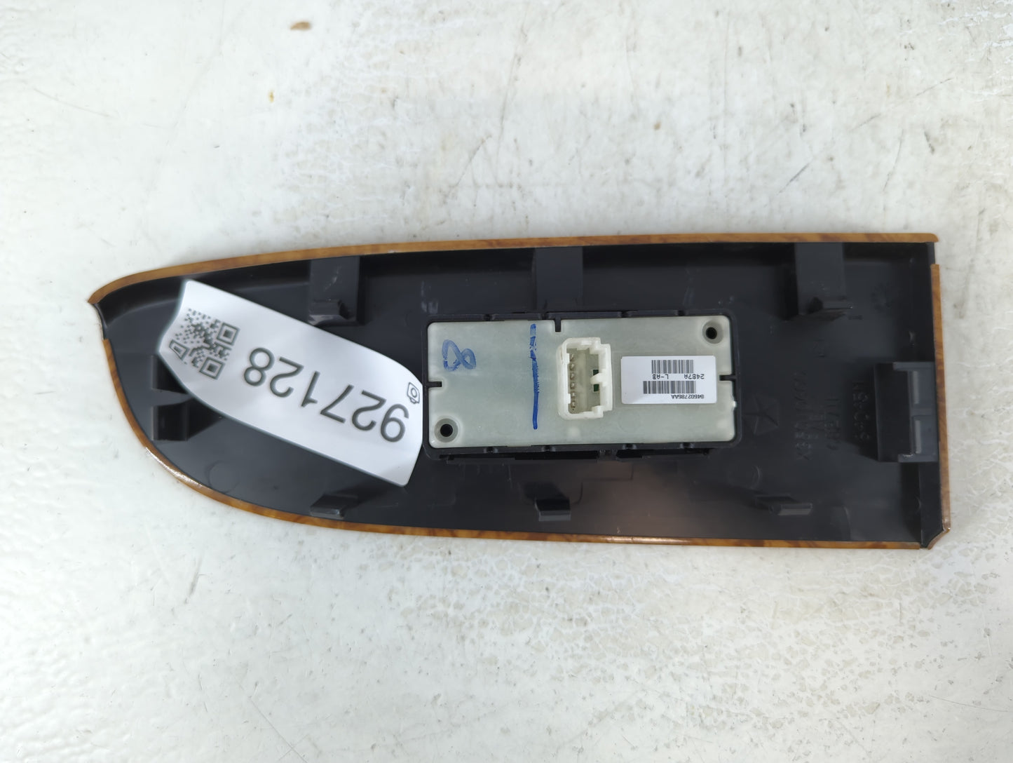2008 Jeep Grand Cherokee Passenger Right Power Window Switch - Oemusedautoparts1.com
