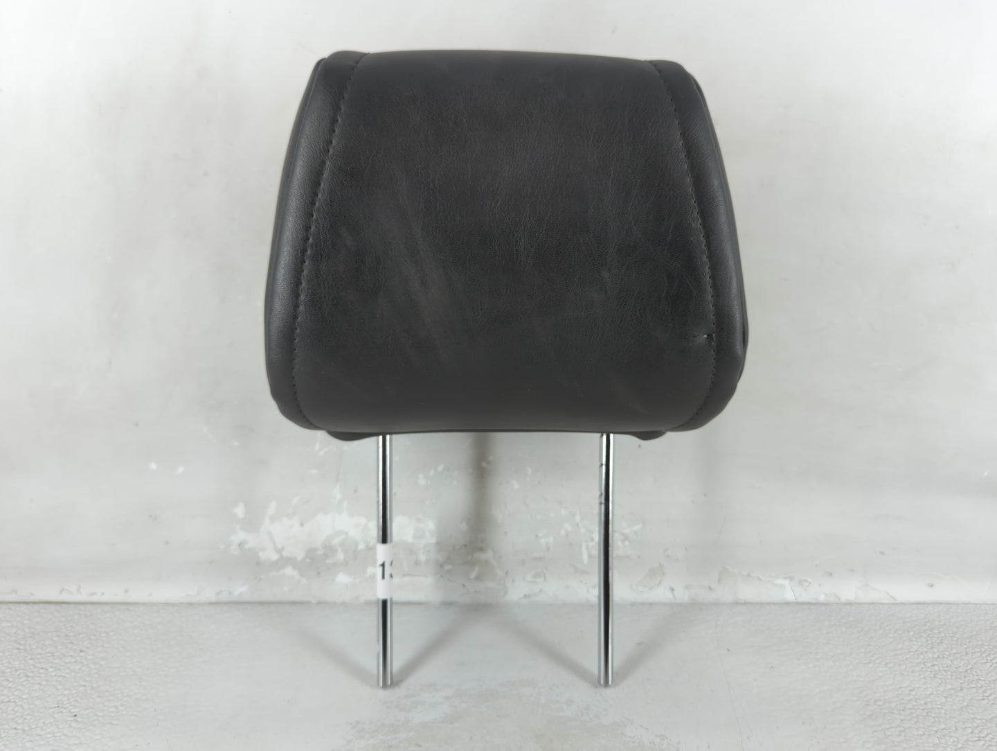2008 Jeep Grand Cherokee Headrest Head Rest Front Driver Passenger Seat Fits OEM Used Auto Parts - Oemusedautoparts1.com