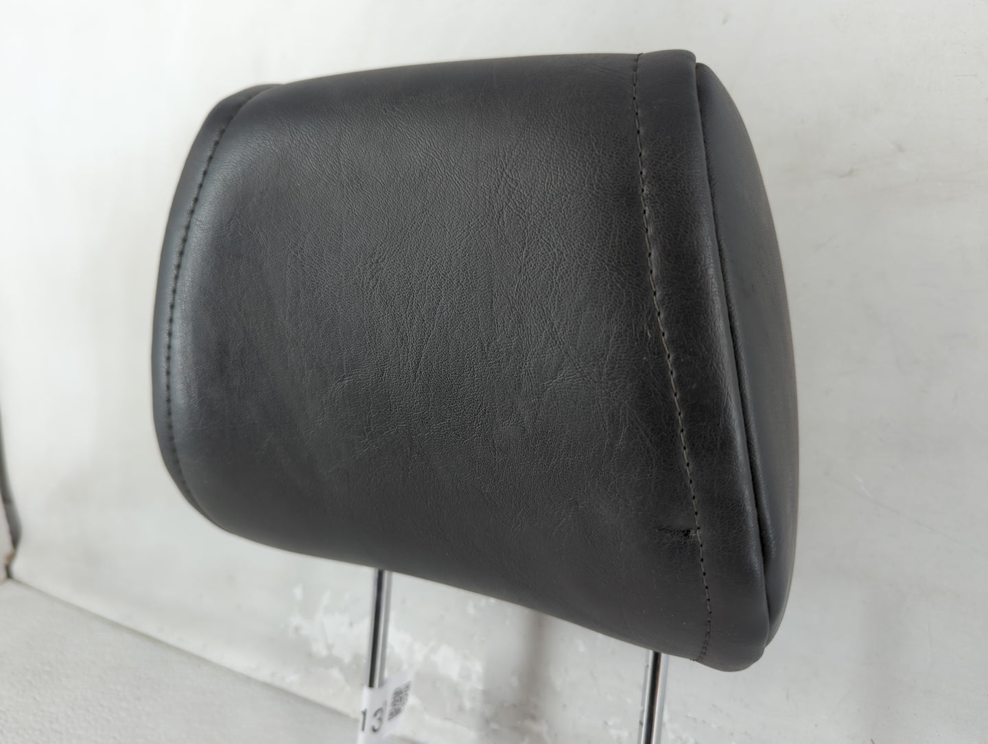 2008 Jeep Grand Cherokee Headrest Head Rest Front Driver Passenger Seat Fits OEM Used Auto Parts - Oemusedautoparts1.com