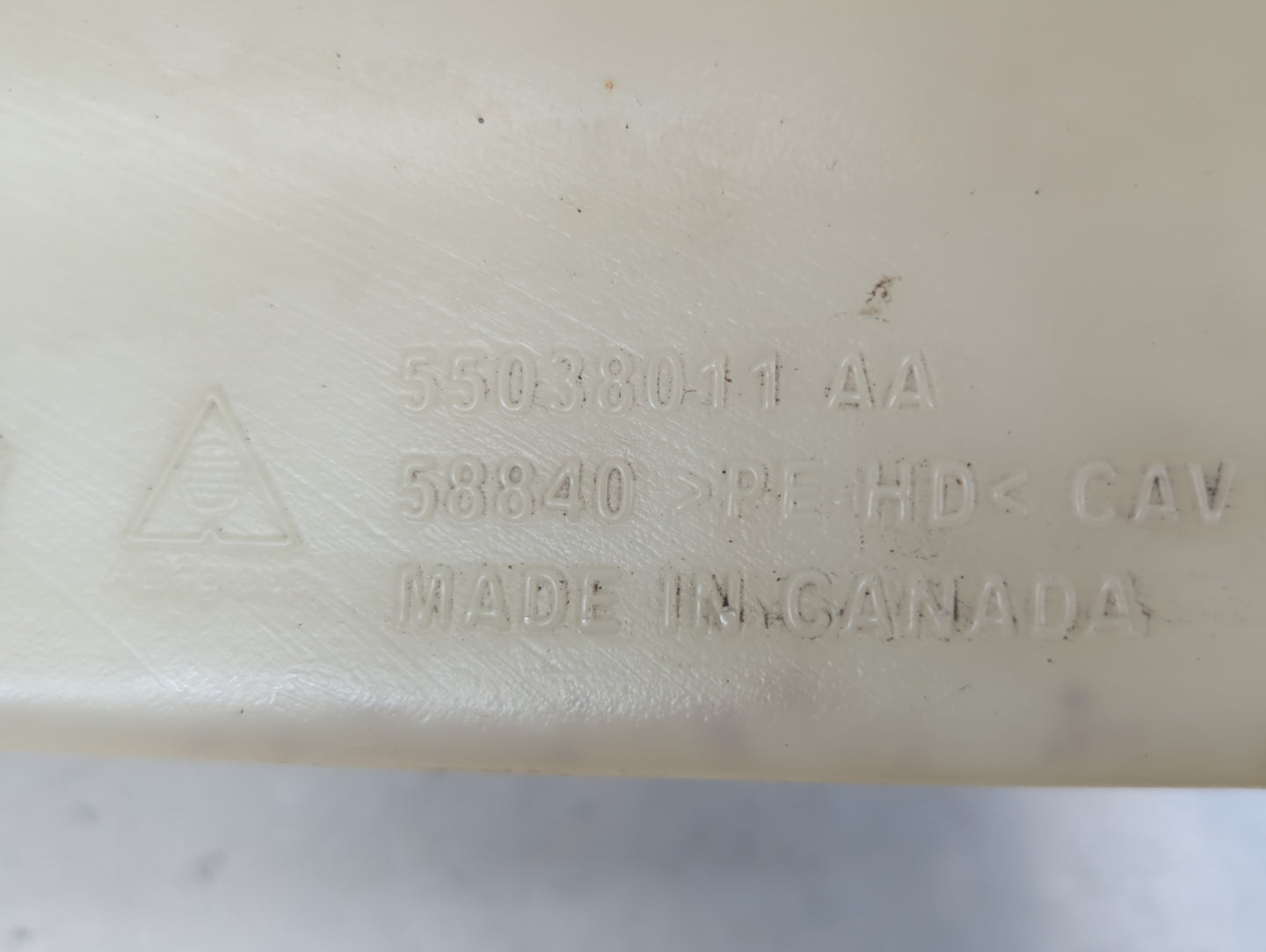 2008 Jeep Grand Cherokee Radiator Coolant Overflow Expansion Tank Bottle - Oemusedautoparts1.com