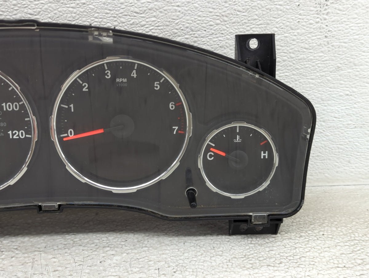 2008 Jeep Liberty Instrument Cluster Speedometer Gauges P/N:P05172023AK Miles:117K Fits OEM Used Auto Parts - Oemusedautopar