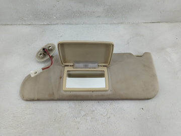 2008-2012 Jeep Liberty Sun Visor Shade Replacement Passenger Right Mirror Fits Fits 2008 2009 2010 2011 2012 OEM Used Auto P