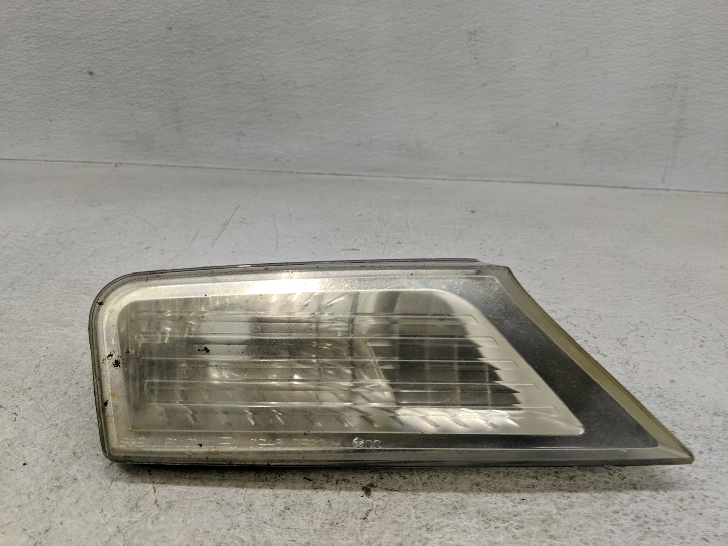 2008-2012 Jeep Liberty Passenger Right Oem Front Light Lamp - Oemusedautoparts1.com
