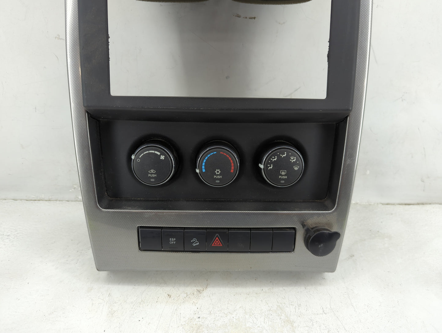 2008 Jeep Liberty Information Radio Display Screen Bezel Vents - Oemusedautoparts1.com