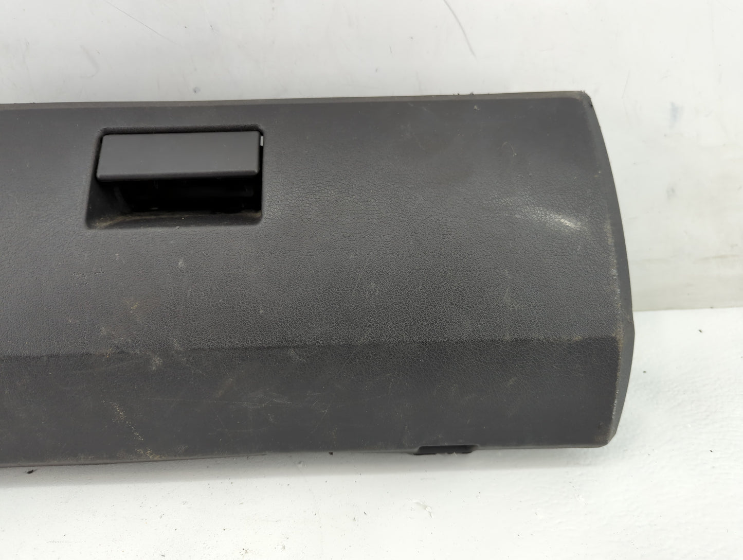 2008 Jeep Liberty Passenger Glove Box Door Storage Compartment Black - Oemusedautoparts1.com