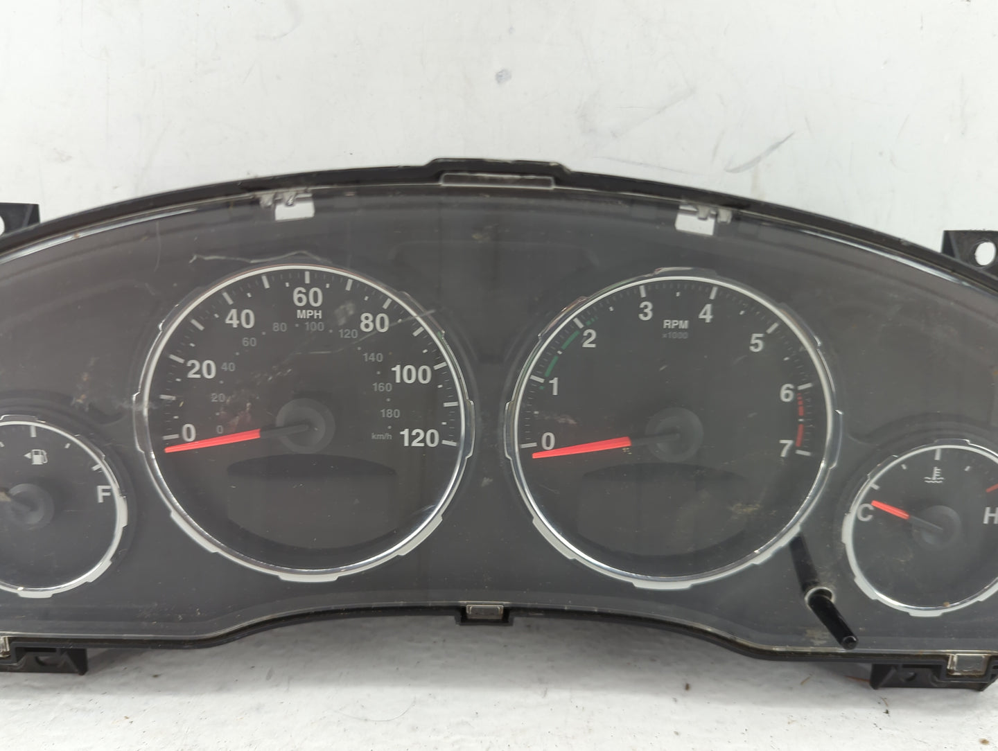 2008 Jeep Liberty Instrument Cluster Speedometer Gauges P/N:05172921AD Fits OEM Used Auto Parts - Oemusedautoparts1.com