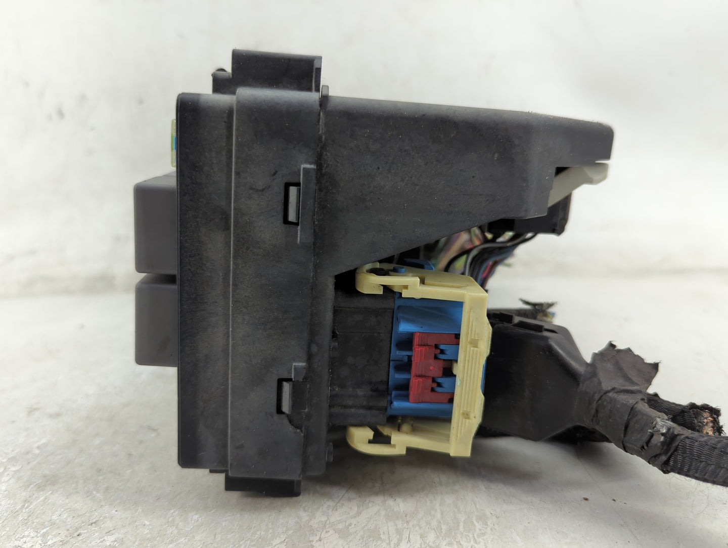 2008-2008 Jeep Liberty Fusebox Fuse Box Relay Module Tipm Kab0cc04e7 - Oemusedautoparts1.com