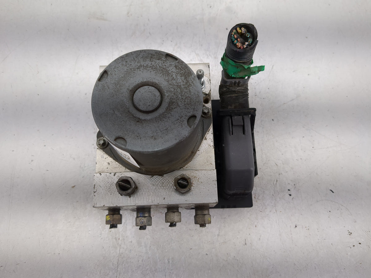 2008 Jeep Liberty Anti-Lock Brake ABS Pump Module Actuator OEM P/N:88508 E0100 0 265 951 011 Fits OEM Used Auto Parts - Oemu