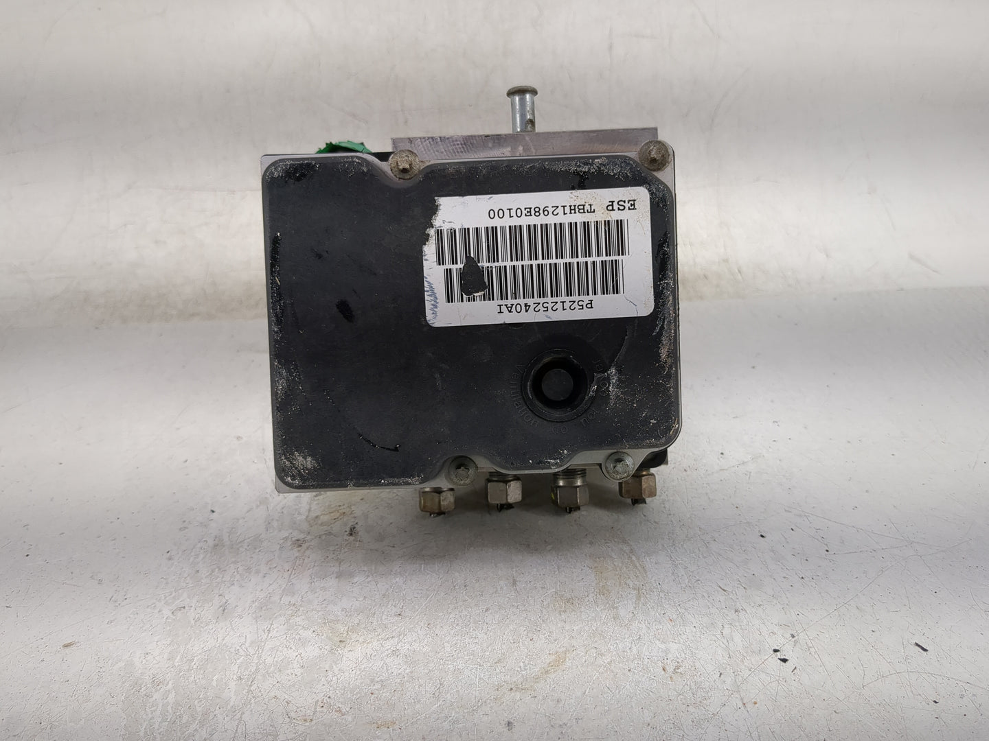 2008 Jeep Liberty ABS Pump Control Module Replacement P/N:88508 E0100 0 265 951 011 Fits OEM Used Auto Parts - Oemusedautopa