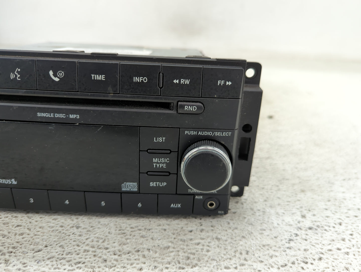2008 Jeep Liberty Radio AM FM Cd Player Receiver Replacement P/N:P05064421AF Fits OEM Used Auto Parts - Oemusedautoparts1.co
