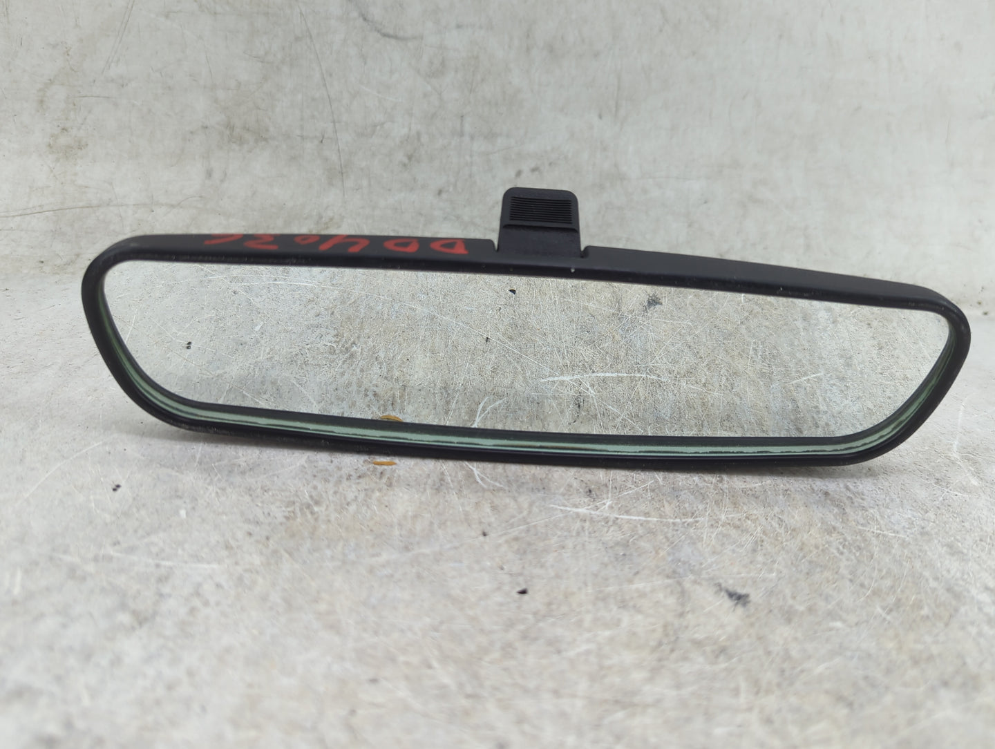 2008 Jeep Liberty Interior Rear View Mirror Replacement OEM P/N:E8011681 Fits OEM Used Auto Parts - Oemusedautoparts1.com