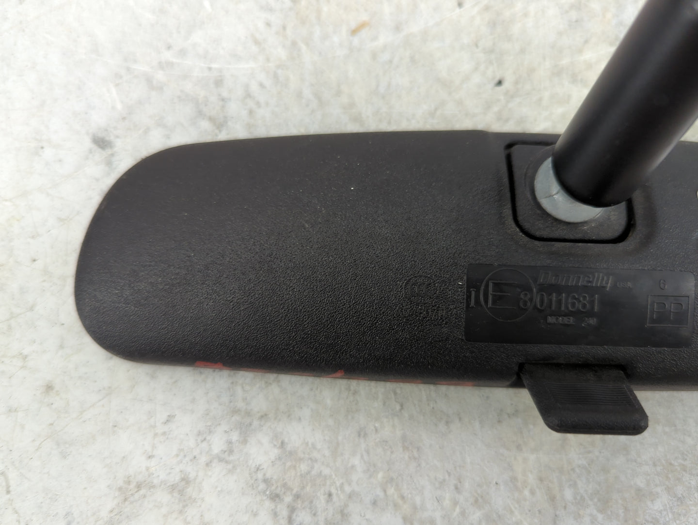 2008 Jeep Liberty Interior Rear View Mirror Replacement OEM P/N:E8011681 Fits OEM Used Auto Parts - Oemusedautoparts1.com