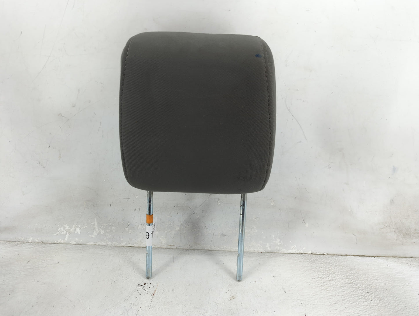 2008-2012 Jeep Liberty Headrest Head Rest Front Driver Seat Black 1466918 - Oemusedautoparts1.com