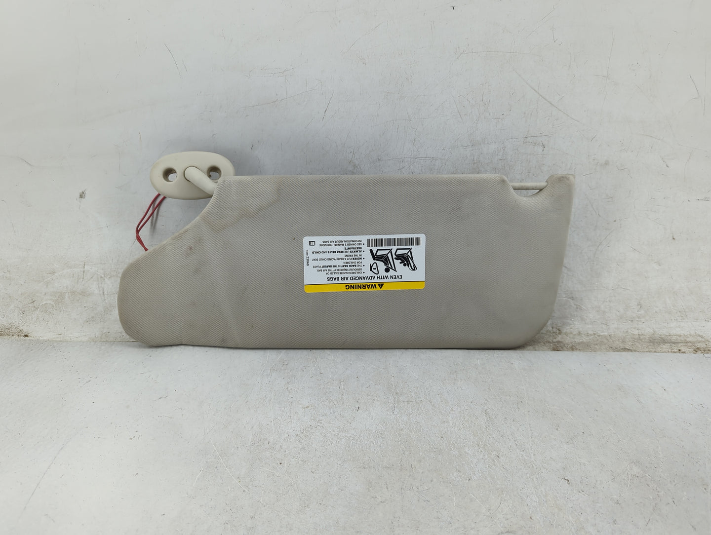 2008-2012 Jeep Liberty Sun Visor Shade Replacement Passenger Right Mirror Fits Fits 2008 2009 2010 2011 2012 OEM Used Auto P