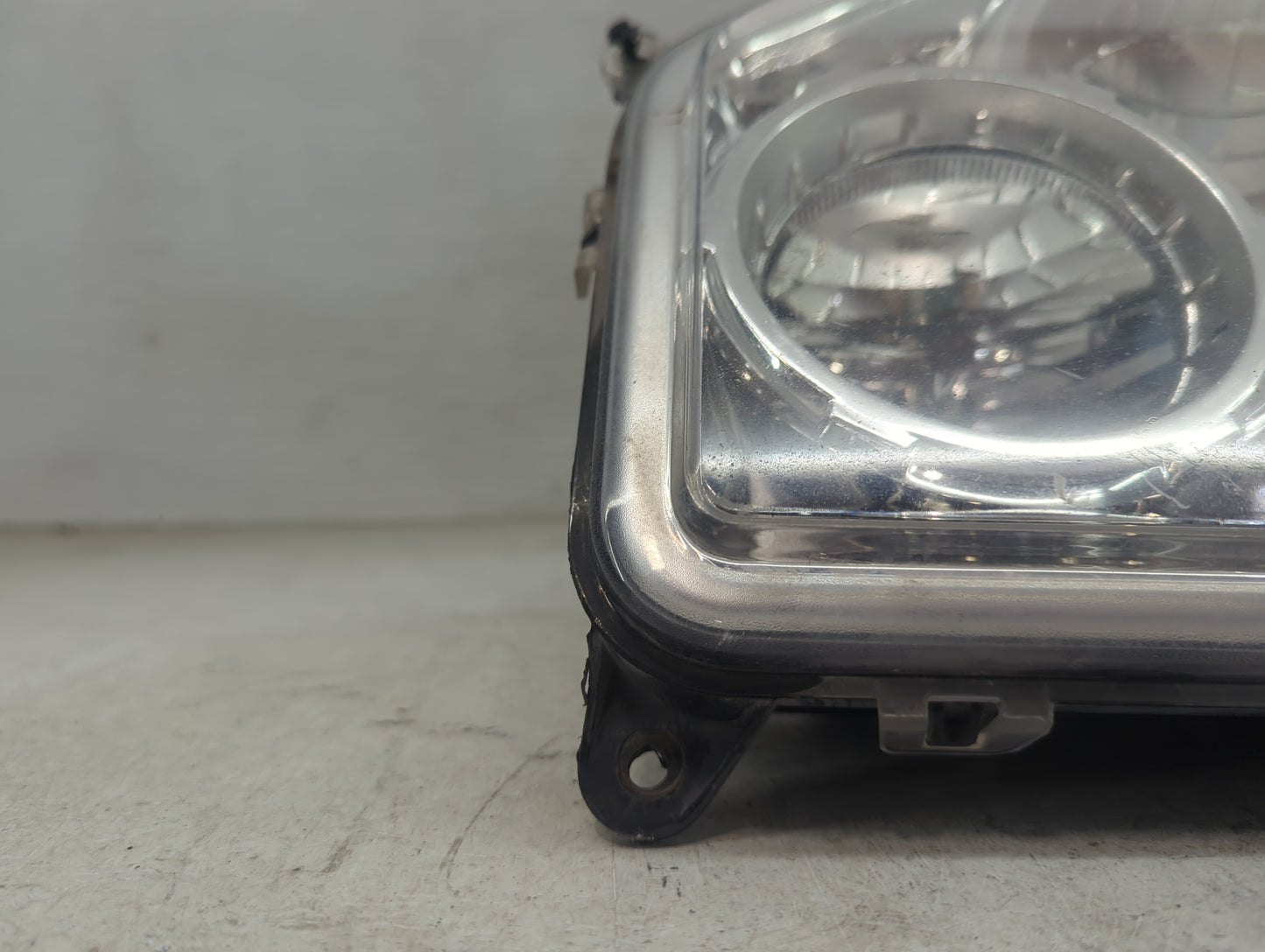 2008-2012 Jeep Liberty Passenger Right Oem Head Light Headlight Lamp 1467130 - Oemusedautoparts1.com