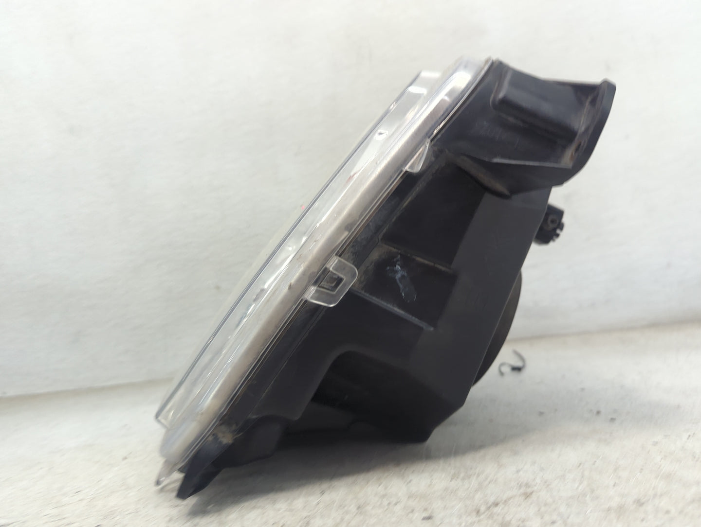 2008-2012 Jeep Liberty Passenger Right Oem Head Light Headlight Lamp 1467130 - Oemusedautoparts1.com