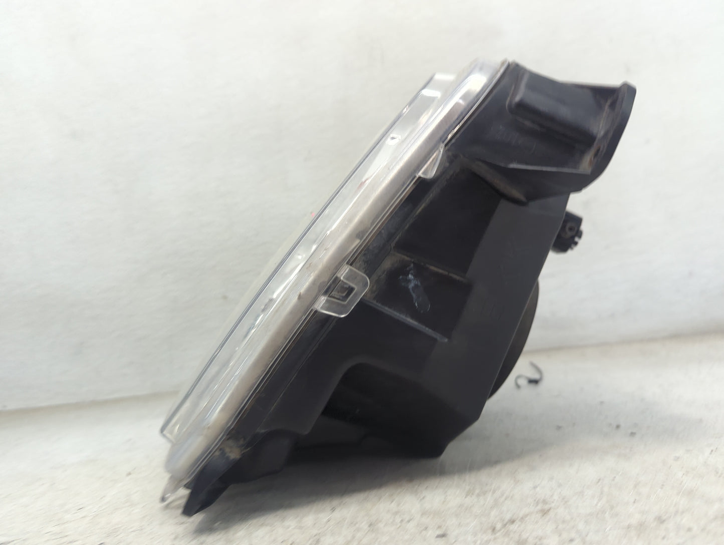 2008-2012 Jeep Liberty Passenger Right Oem Head Light Headlight Lamp 1467130 - Oemusedautoparts1.com