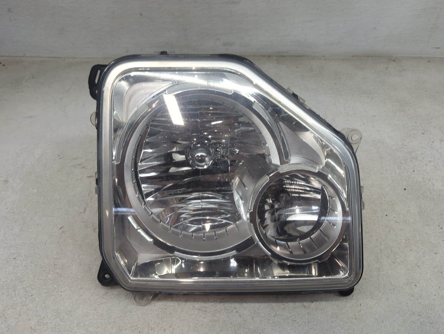 2008-2012 Jeep Liberty Driver Left Oem Head Light Headlight Lamp 1467197 - Oemusedautoparts1.com