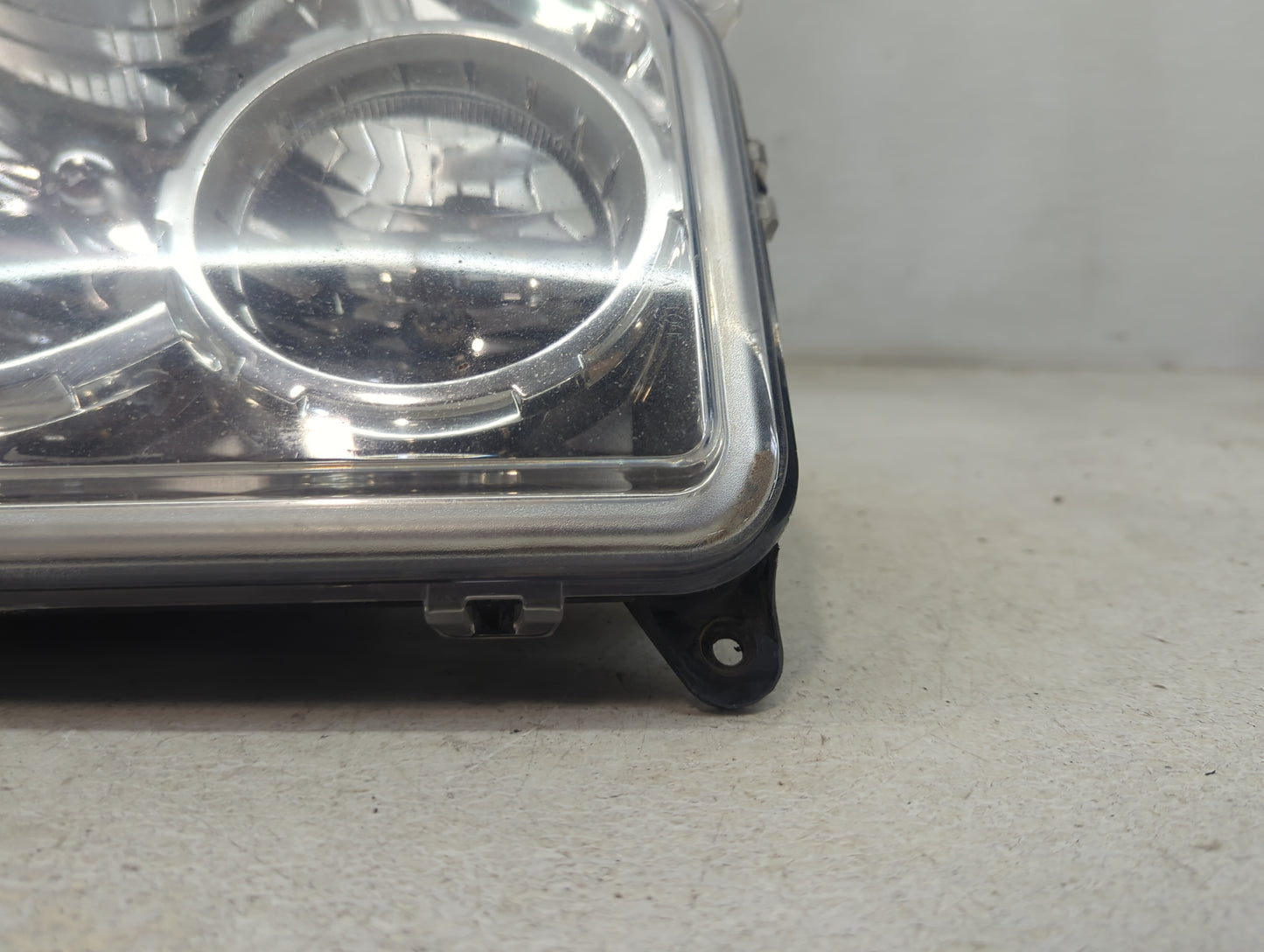 2008-2012 Jeep Liberty Driver Left Oem Head Light Headlight Lamp 1467197 - Oemusedautoparts1.com
