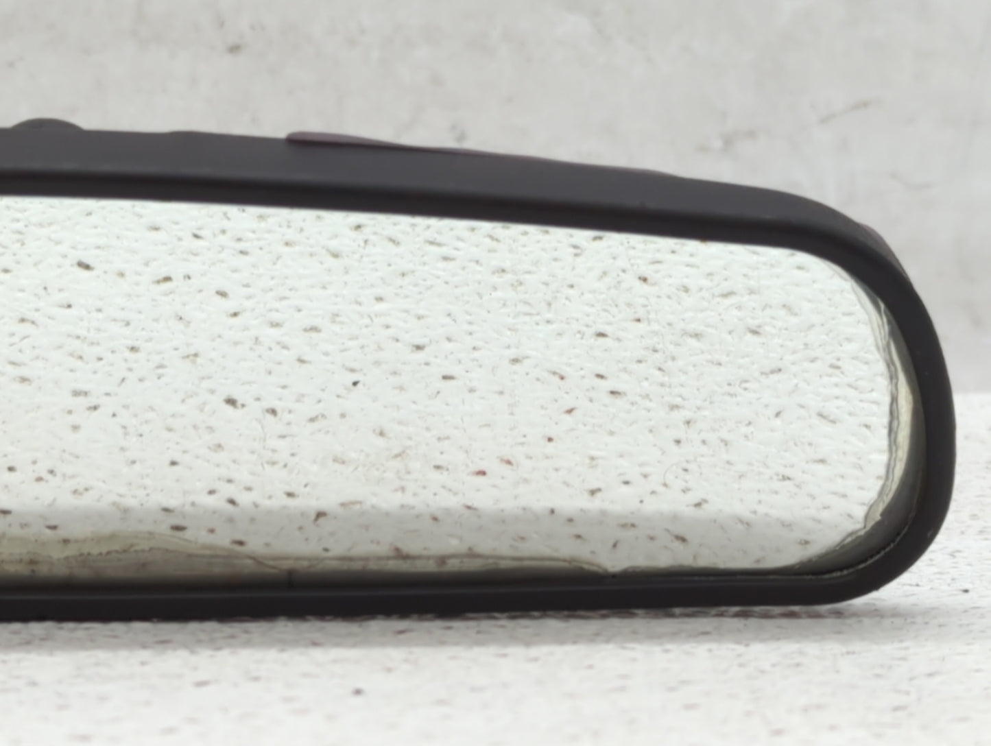 2008 Jeep Liberty Interior Rear View Mirror Replacement OEM P/N:E8011681 Fits OEM Used Auto Parts - Oemusedautoparts1.com