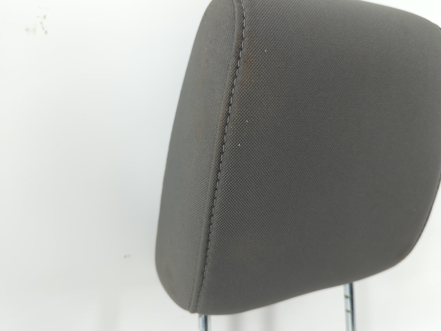 2008 Jeep Liberty Headrest Head Rest Front Driver Passenger Seat Fits OEM Used Auto Parts - Oemusedautoparts1.com