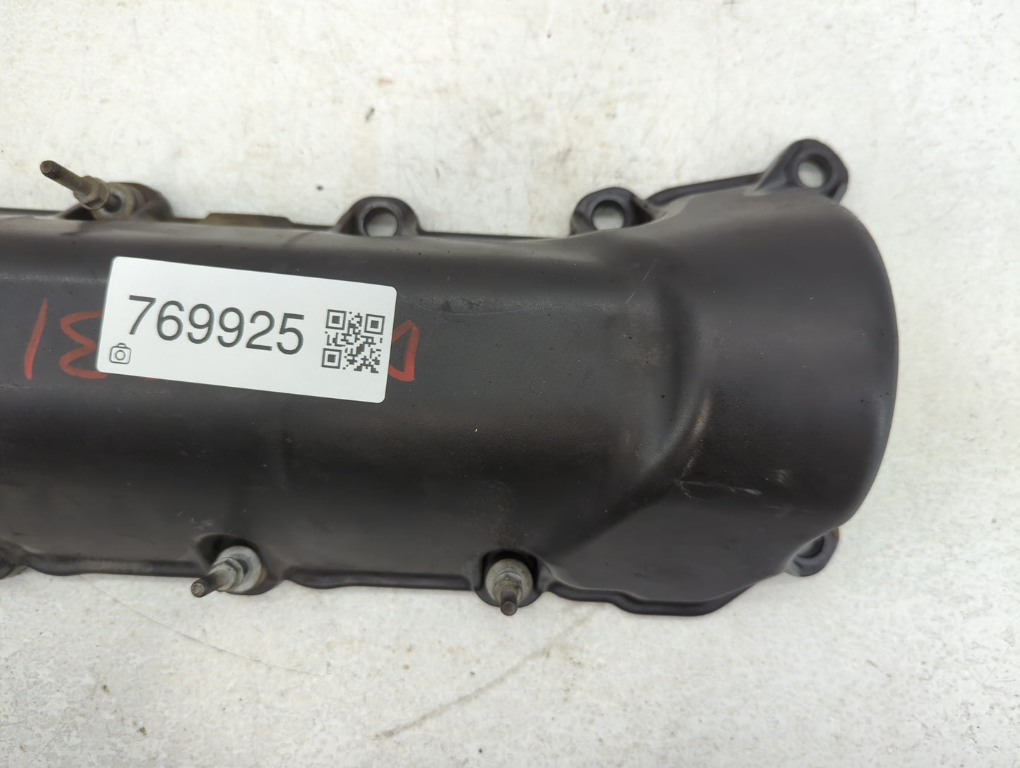 2008 Jeep Liberty Passenger Right Cylinder Head Valve Cover P/N:53021938AA Fits OEM Used Auto Parts - Oemusedautoparts1.com