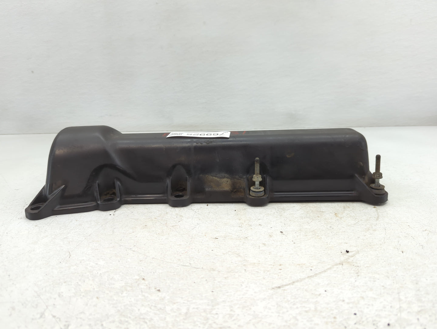 2008 Jeep Liberty Passenger Right Cylinder Head Valve Cover P/N:53021938AA Fits OEM Used Auto Parts - Oemusedautoparts1.com