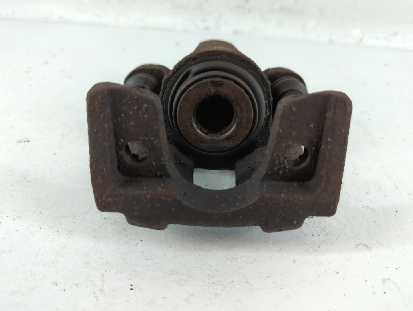 2008-2012 Jeep Liberty Rear Passenger Right Brake Caliper - Oemusedautoparts1.com